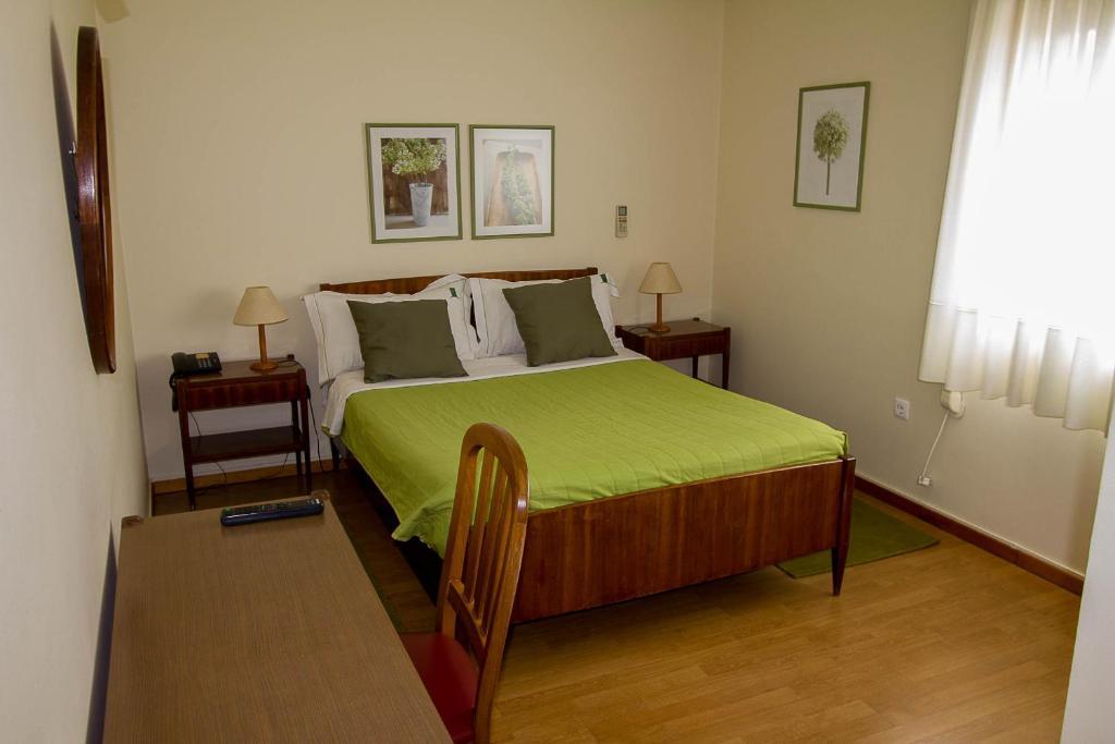S. Mamede Hotel Guimarães Стая снимка